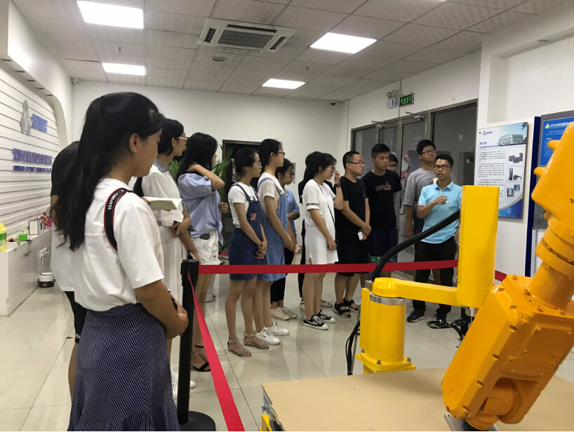 ca88展厅1.jpg